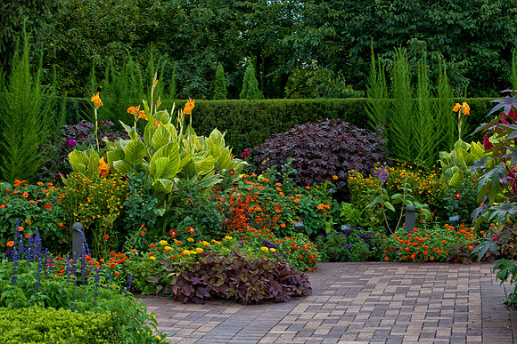 Circle Garden in Summer