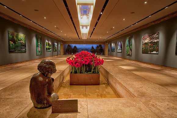 Regenstein Center Holiday Display