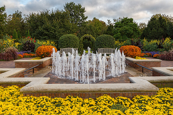 Circle Garden in Fall