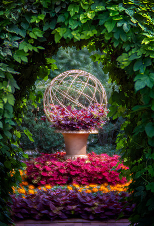 Circle Garden Secret Garden